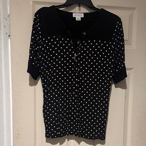Liz Claiborne Black and White Short Sleeve Polka Dot Tee